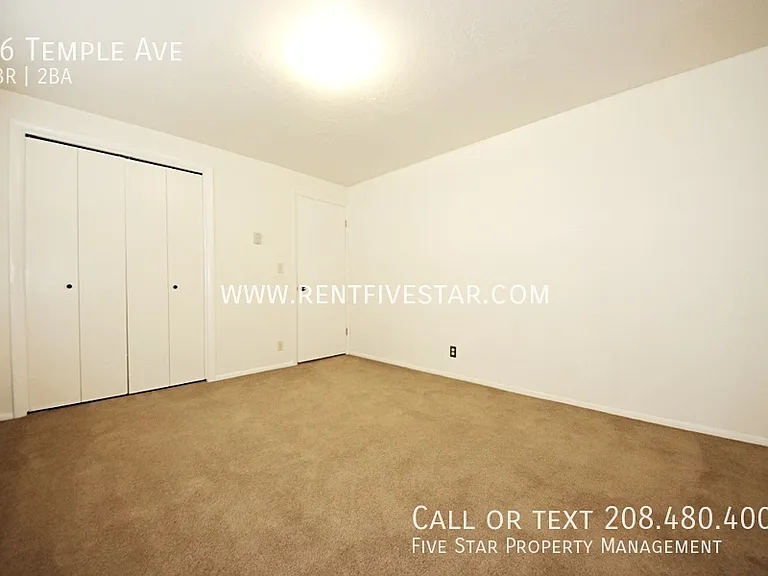 36 Temple Ave — Photo 15