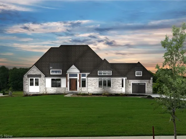 6489 Summer Wind Dr, Brecksville, OH 44141