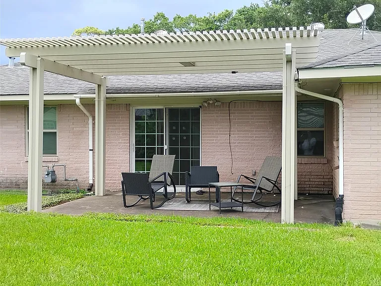 5431 Grape St — Photo 1
