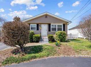 13 Hattie Ave, Smithfield, RI 02828