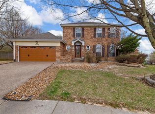 2100 Riding Spur Dr, Saint Louis, MO 63146