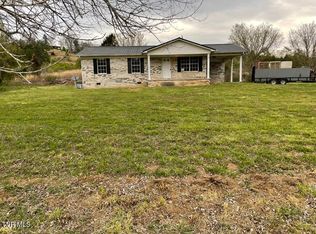 8212 Tazewell Hwy, Sneedville, TN 37869