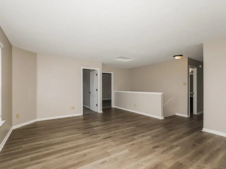 8234 Gathering Cir — Photo 14