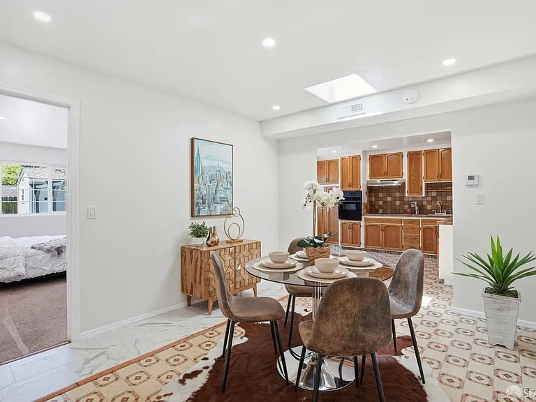 5880 Olinda Rd — Photo 10