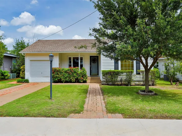 709 Sycamore St, Weatherford, TX 76086