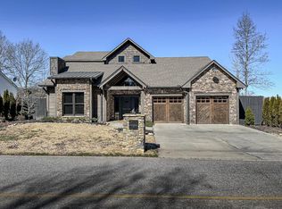 330 E 2nd St, Blue Ridge, GA 30513