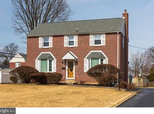 611 Dutton Cir, Springfield, PA 19064