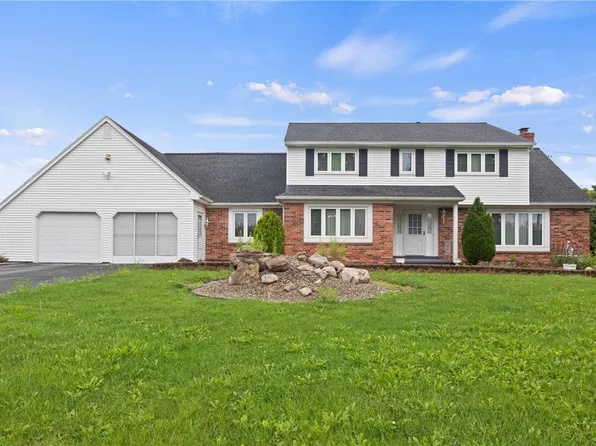 454 Chambers St, Spencerport, NY 14559