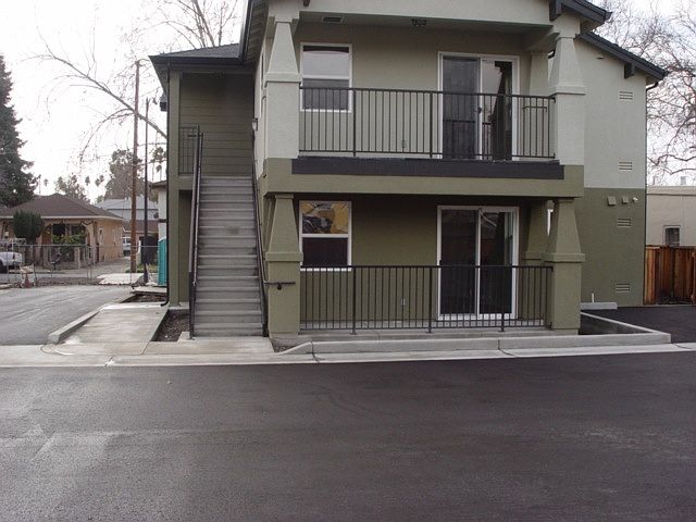 2nd image of 28 S 20th St APT 4