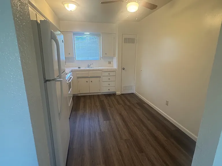4232 E Dayton Ave #208 — Photo 7