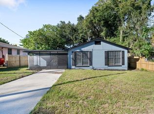 1518 Crest Ave, Leesburg, FL 34748