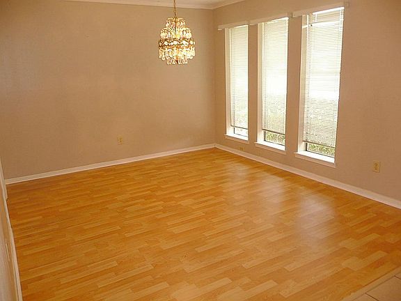 Formal dining