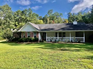 330 Lofton Rd, Huntington, TX 75949