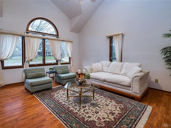 5th image of 2631 Wood Bluff Ln