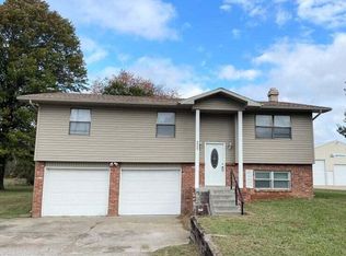 4025 E 7th St, Joplin, MO 64801