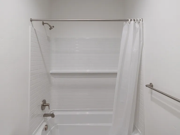 8933 W Tamworth Dr — Photo 14
