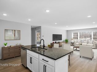 1702 Boston St SE #2, Grand Rapids, MI