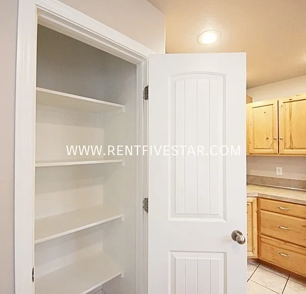 1218 Swisher Rd — Photo 8