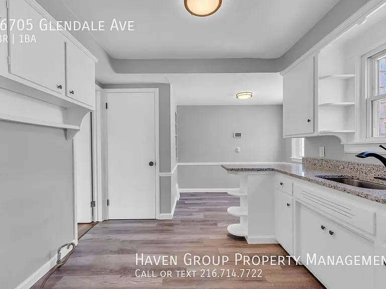 16705 Glendale Ave — Photo 11