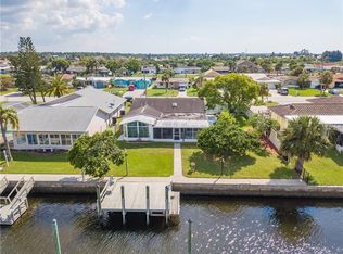 4157 Floramar Ter, New Port Richey, FL 34652