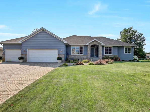 7202 Rolling View Dr, Saint Cloud, MN 56303