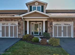 120 Wyndham Rd UNIT 120, Clarks Summit, PA 18411