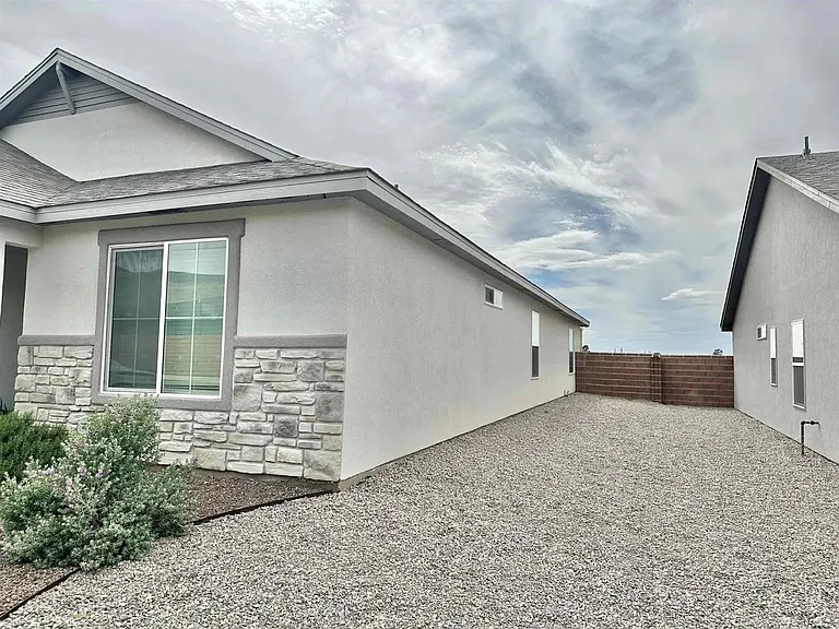 1210 San Carlos St — Photo 24
