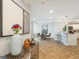 200 S 18th St, Philadelphia, PA 19103