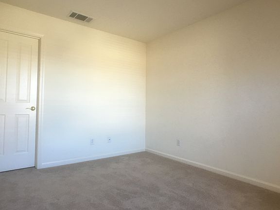 3rd image of 928 Mouton Cir