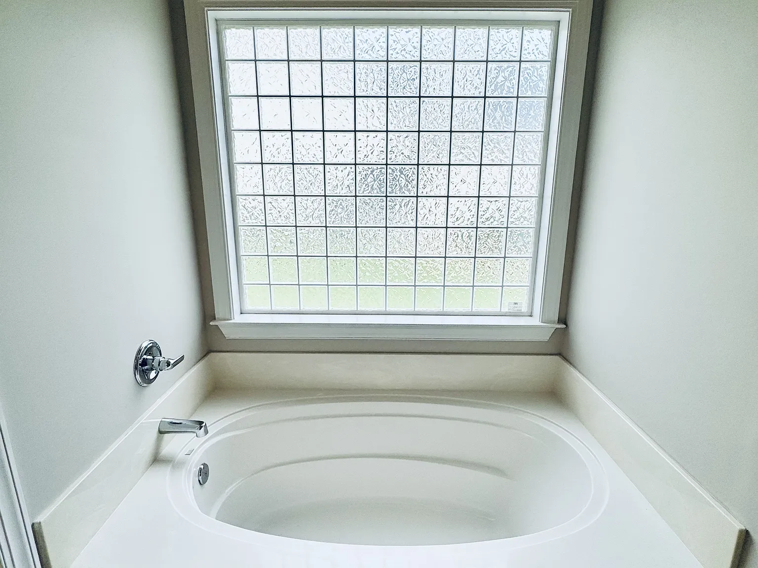3571 Brampton Drive - 1 — Photo 4