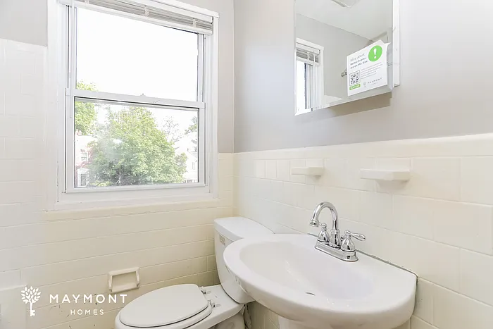 957 Masefield Rd — Photo 12