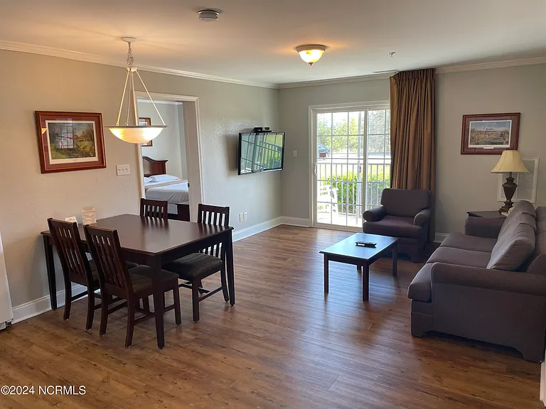 520 Little River Farm Blvd #C100 — Photo 6