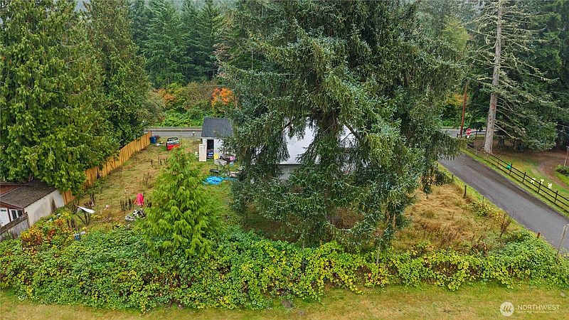 5th image of 28629 Kanaskat Kangley Road SE