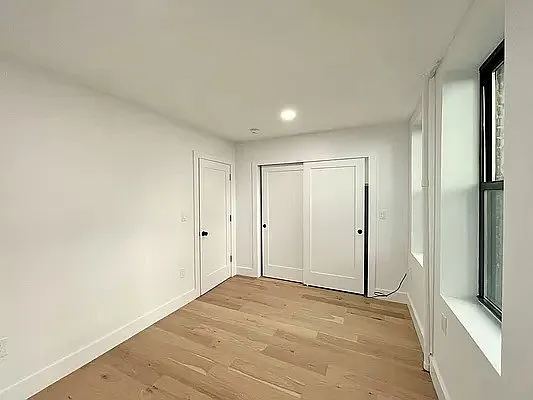 Bedroom, photo 5