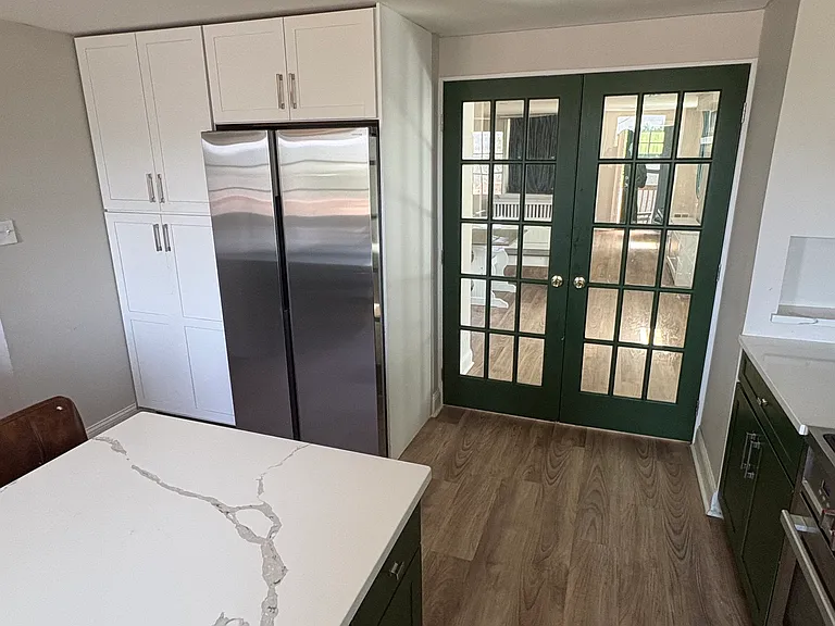 209 Ebenezer Ave — Photo 5