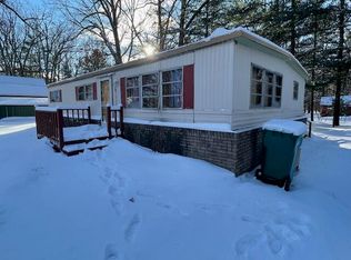 214 Timberdale Dr, Prudenville, MI 48651