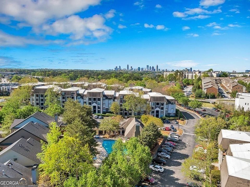 1st image of 2657 Lenox Rd #3