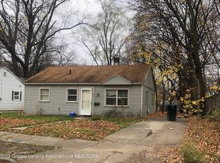 1426 Owen St, Lansing, MI 48915