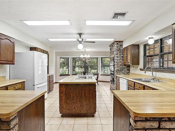 4th image of 31178 Boyd Davis Rd