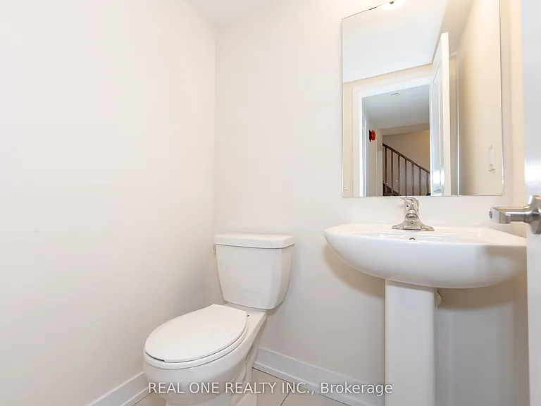 28 Credit Ln — Photo 4