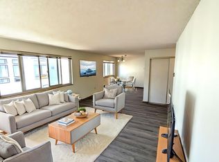 2044 NW 59th St #4, Seattle, WA 98107
