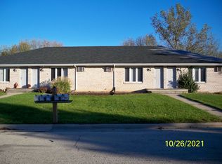 5672-8 Covey Ridge Trl, Loves Park, IL 61111