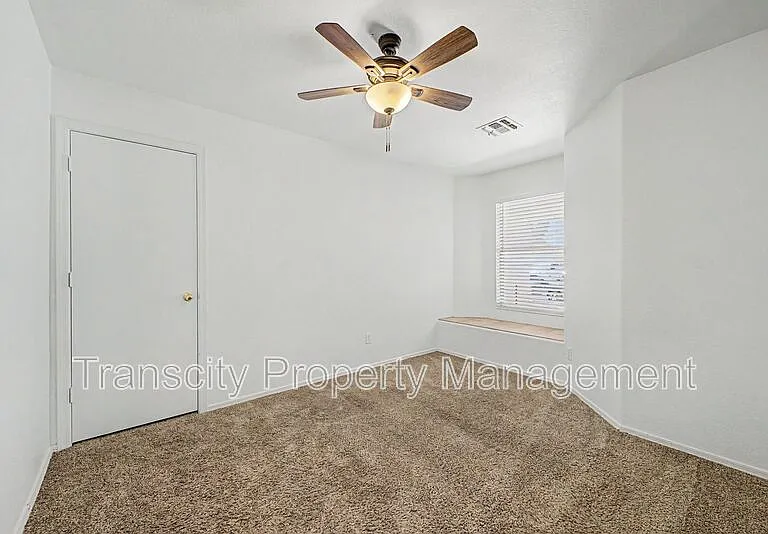 932 W 19th Ave — Photo 20