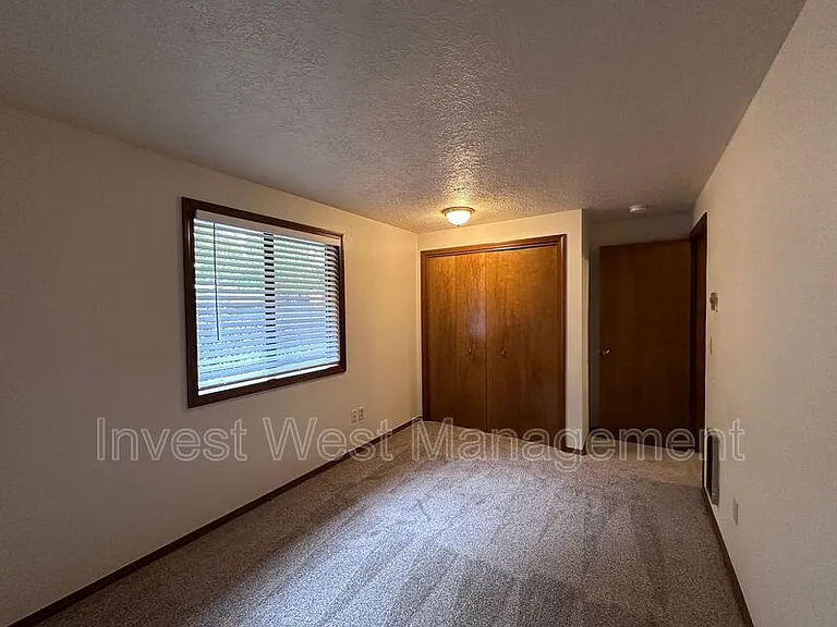 1904 SE Blairmont Dr — Photo 18
