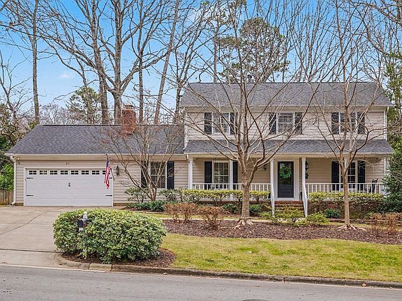 2nd image of 211 Leckford Way
