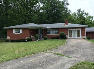 2900 Park St, Burlington, KY 41005