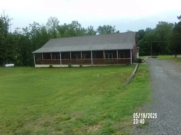 1835 Mosley Ferry Rd, Chapmansboro, TN 37035