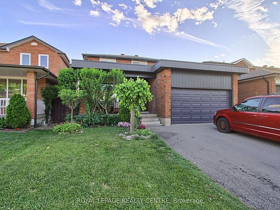 3rd image of 3102 Nawbrook Rd