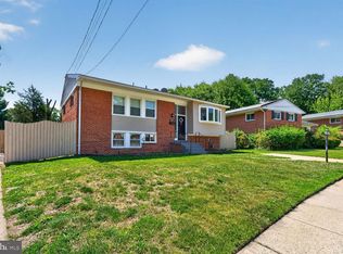 1104 Caddington Ave, Silver Spring, MD 20901