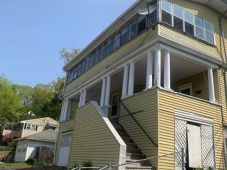 24 Holland Rd. — Photo 1